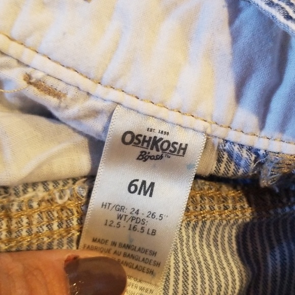 3 Pairs of Oshkosh overalls - Picture 7 of 8